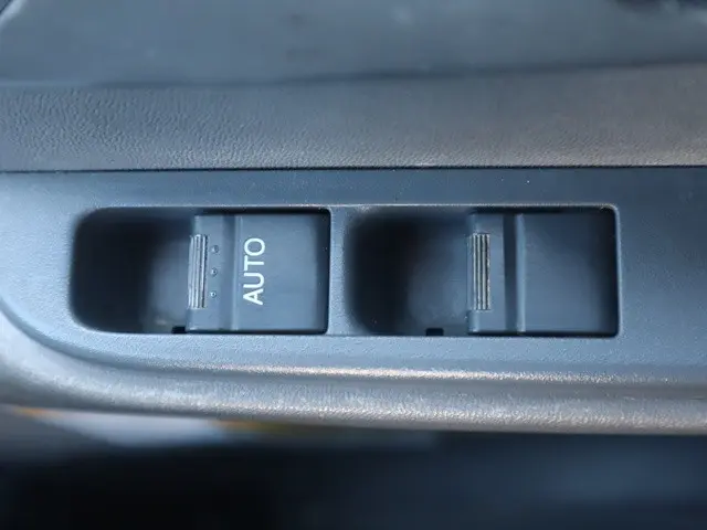 いすゞ エルフ TPG-NKR85AN(2WD)の写真39