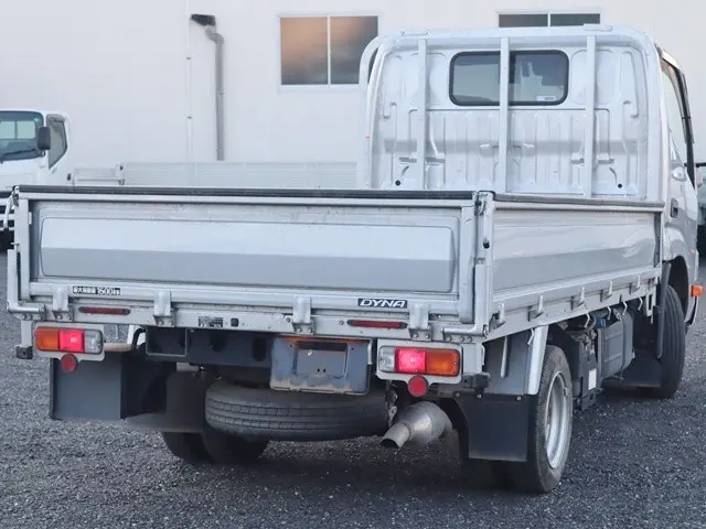 トヨタ ダイナ 2DG-GDY281(2WD)の写真2