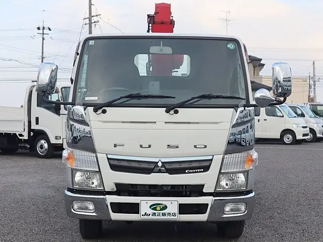 三菱 キャンター TPG-FEA50(2WD)の写真3