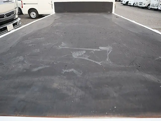 三菱 キャンター TPG-FEA50(2WD)の写真12