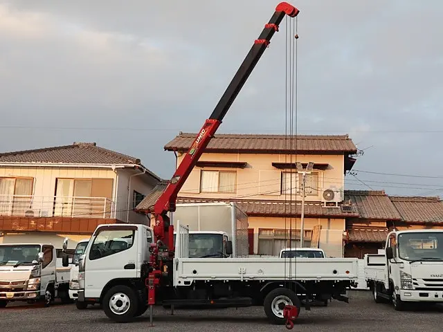 三菱 キャンター TPG-FEA50(2WD)の写真16