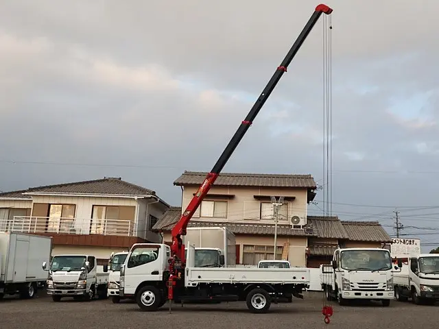 三菱 キャンター TPG-FEA50(2WD)の写真17