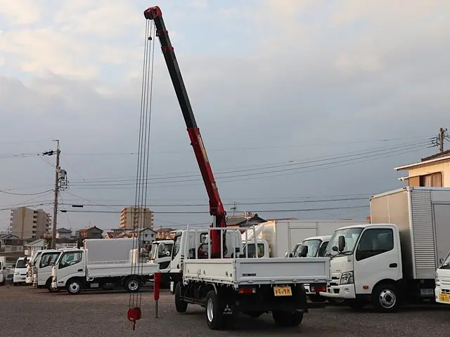 三菱 キャンター TPG-FEA50(2WD)の写真18