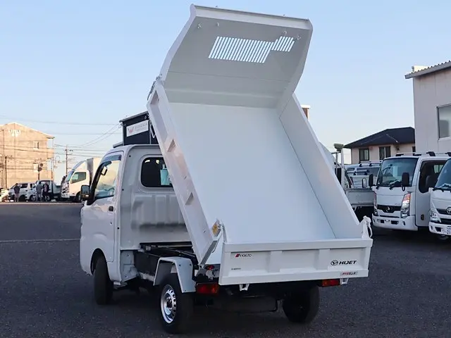 ダイハツ ハイゼットトラック EBD-S510P(4WD)の写真11