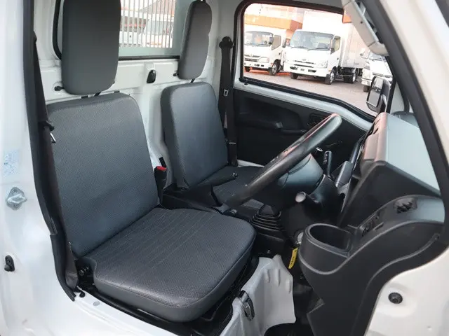 ダイハツ ハイゼットトラック EBD-S510P(4WD)の写真30