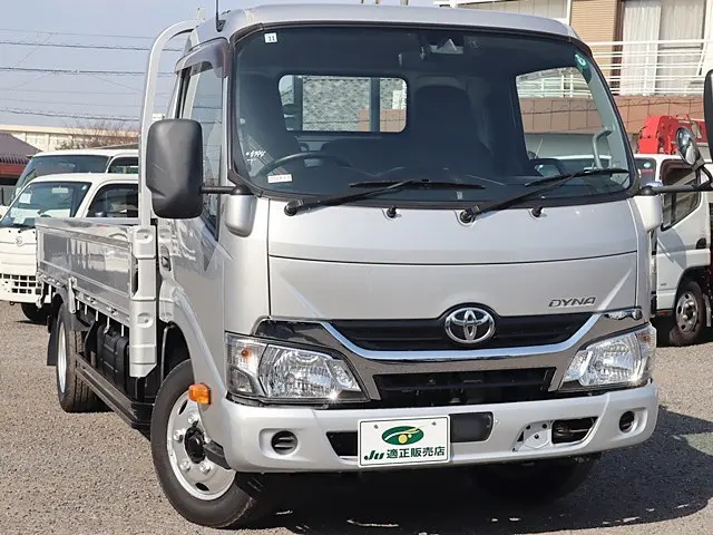 トヨタ ダイナ TKG-XZC655(2WD)の写真4