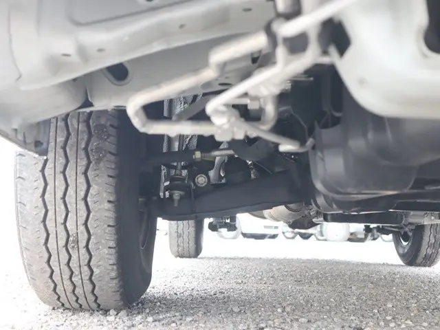 トヨタ ハイエースバン 3BF-TRH200V(2WD)の写真29
