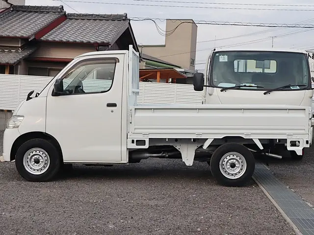 トヨタ ライトエーストラック ABF-S402U(2WD)の写真9