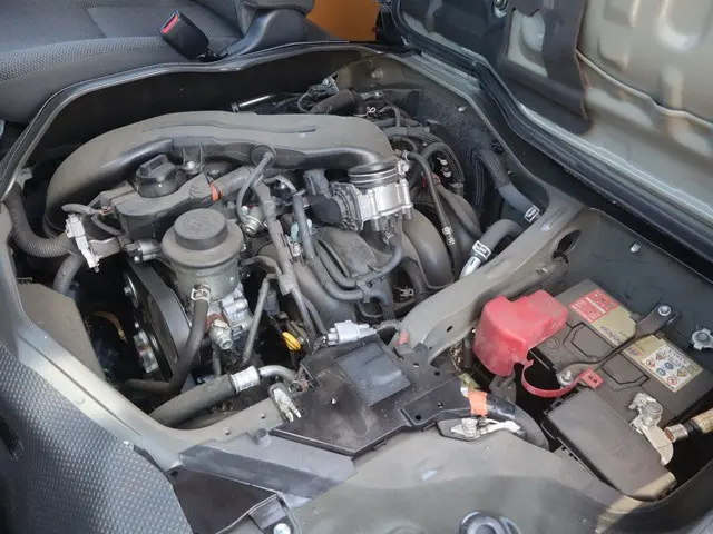 トヨタ ハイエースバン 3BF-TRH200V(2WD)の写真18