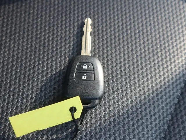 トヨタ ハイエースバン 3BF-TRH200V(2WD)の写真45