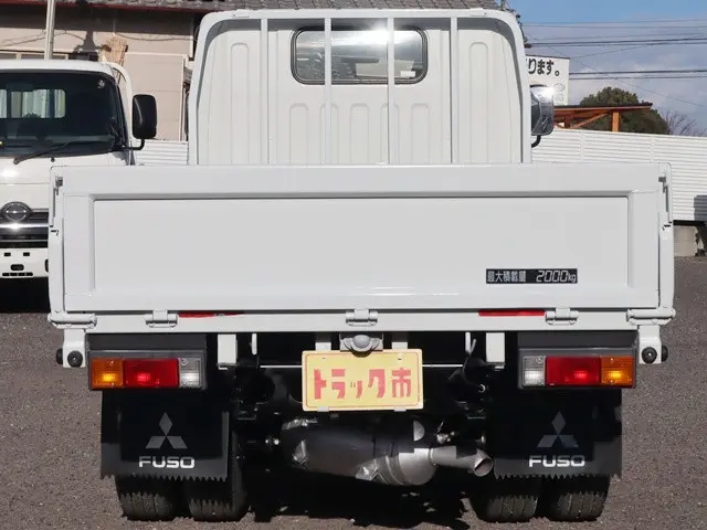 三菱 キャンター TPG-FBA20(2WD)の写真6