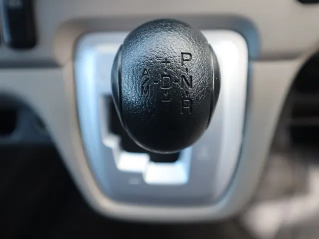 三菱 キャンター TPG-FBA20(2WD)の写真34