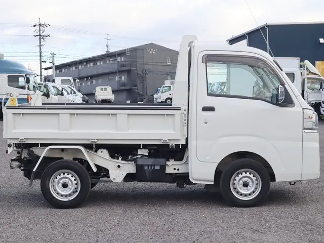 ダイハツ ハイゼットトラック EBD-S510P(4WD)の写真8