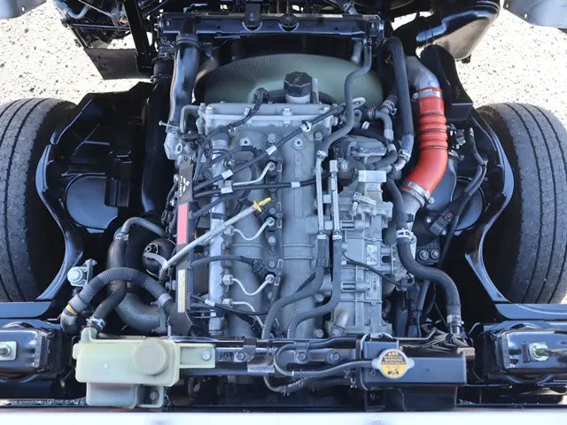 三菱 キャンター TPG-FBA20(2WD)の写真15