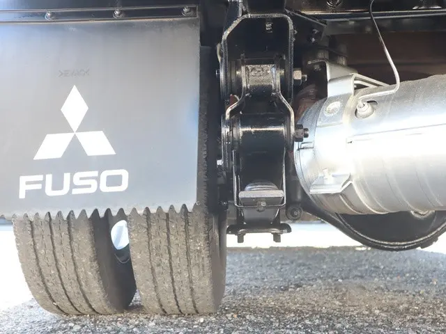 三菱 キャンター TPG-FBA20(2WD)の写真26