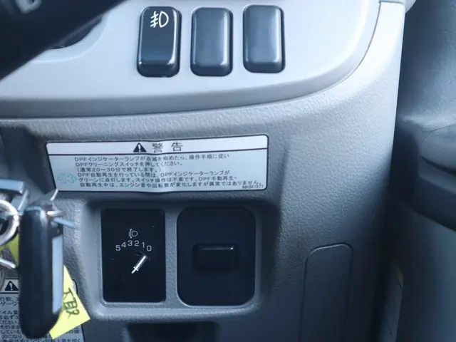 三菱 キャンター TPG-FBA20(2WD)の写真36