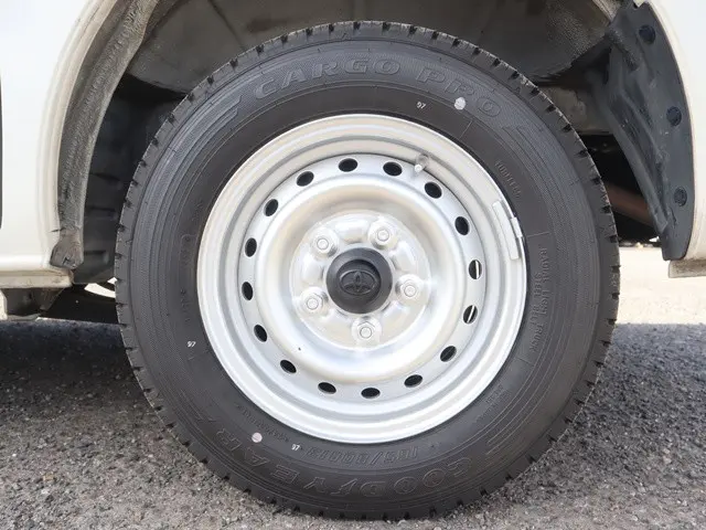 トヨタ ライトエースバン DBF-S402M(2WD)の写真28