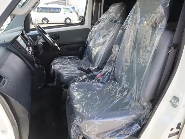 トヨタ ライトエースバン DBF-S402M(2WD)の写真35