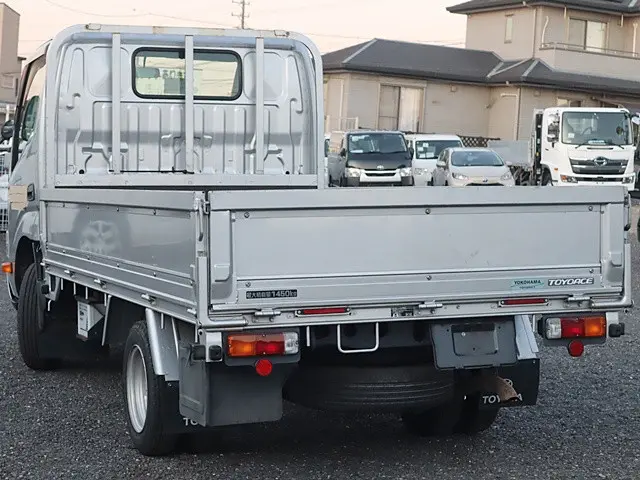 トヨタ トヨエース QDF-KDY231(2WD)の写真2