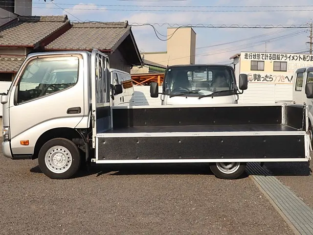 トヨタ トヨエース QDF-KDY231(2WD)の写真12