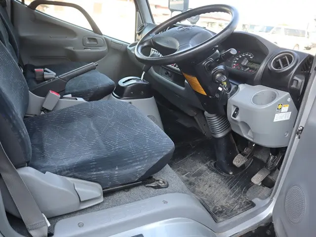 トヨタ トヨエース QDF-KDY231(2WD)の写真28