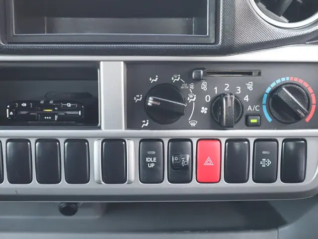 トヨタ トヨエース QDF-KDY231(2WD)の写真34