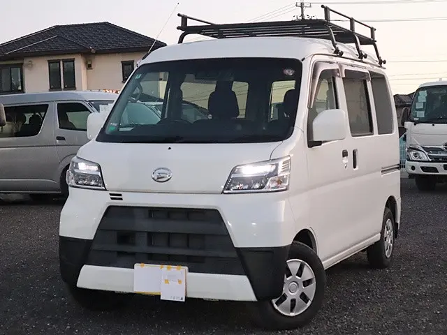 ダイハツ ハイゼットバン 3BD-S331V(4WD)の写真1