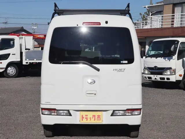 ダイハツ ハイゼットバン 3BD-S331V(4WD)の写真6