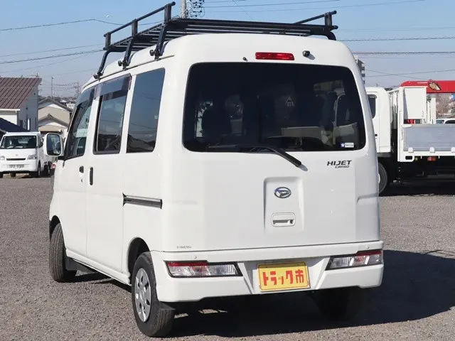 ダイハツ ハイゼットバン 3BD-S331V(4WD)の写真7