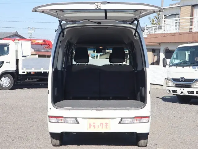ダイハツ ハイゼットバン 3BD-S331V(4WD)の写真10