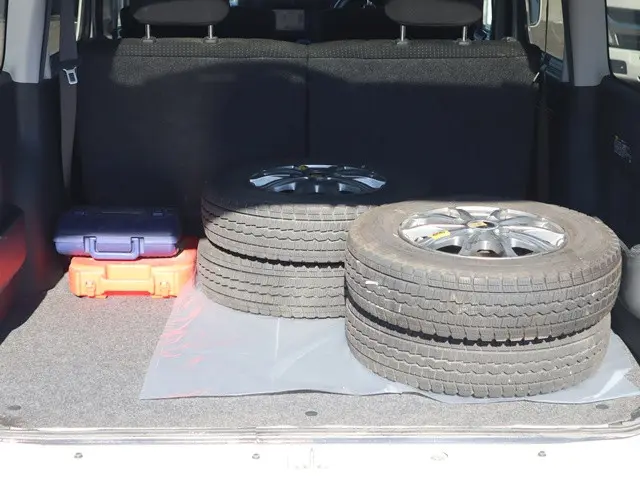 ダイハツ ハイゼットバン 3BD-S331V(4WD)の写真23