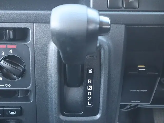 ダイハツ ハイゼットバン 3BD-S331V(4WD)の写真44