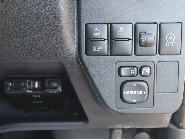 ダイハツ ハイゼットバン 3BD-S331V(4WD)の写真47