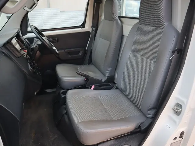 トヨタ ライトエーストラック DBF-S402U(2WD)の写真32