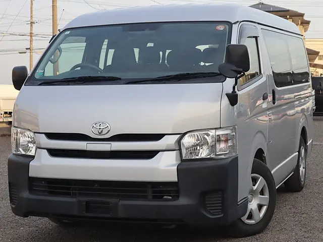 トヨタ ハイエース CBA-TRH214W(2WD)の写真1