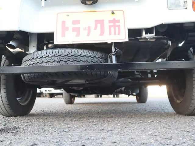 ダイハツ ハイゼットトラック EBD-S500P(2WD)の写真19