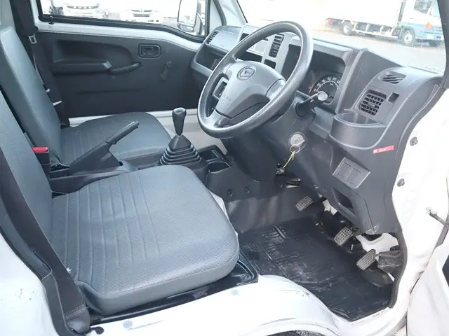 ダイハツ ハイゼットトラック EBD-S500P(2WD)の写真29