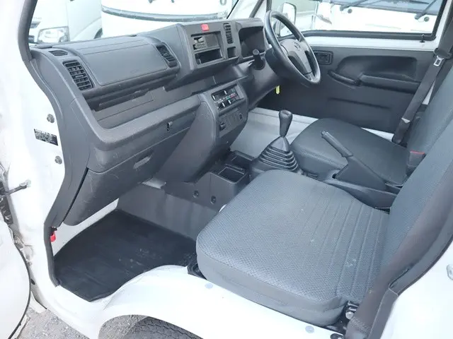 ダイハツ ハイゼットトラック EBD-S500P(2WD)の写真31