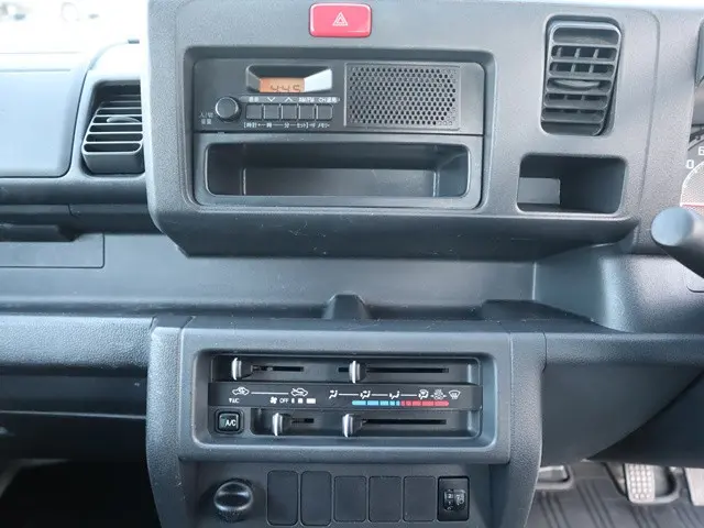 ダイハツ ハイゼットトラック EBD-S500P(2WD)の写真35