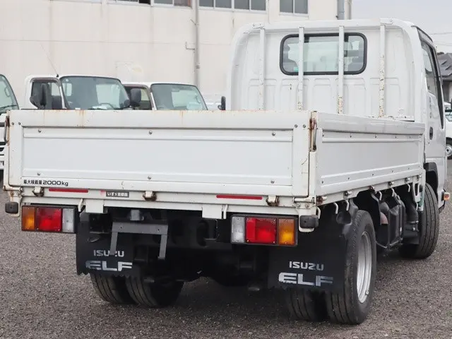 いすゞ エルフ TKG-NJR85A(2WD)の写真2