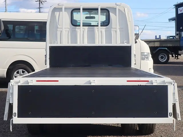 いすゞ エルフ TKG-NJR85A(2WD)の写真11