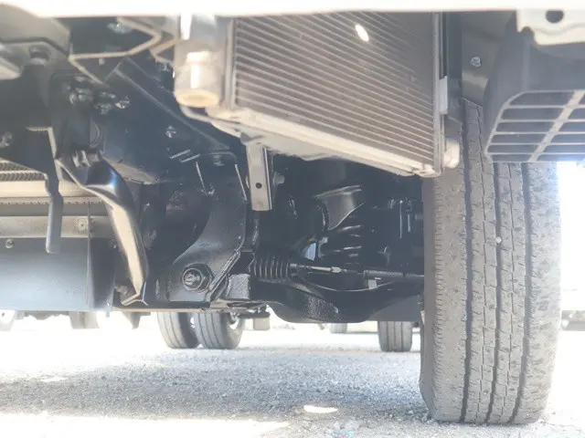 いすゞ エルフ TKG-NJR85A(2WD)の写真23