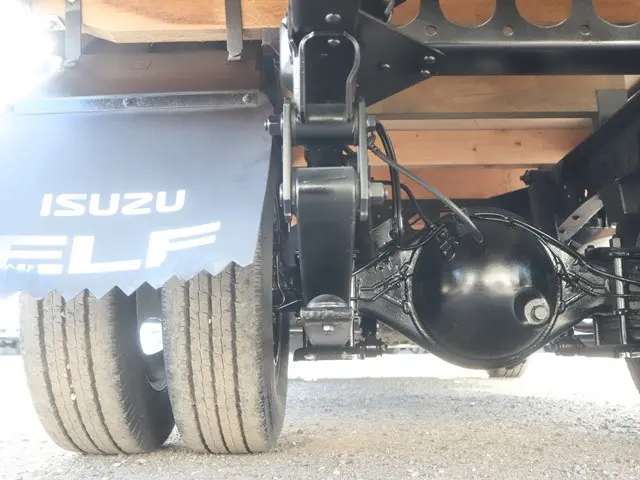 いすゞ エルフ TKG-NJR85A(2WD)の写真26