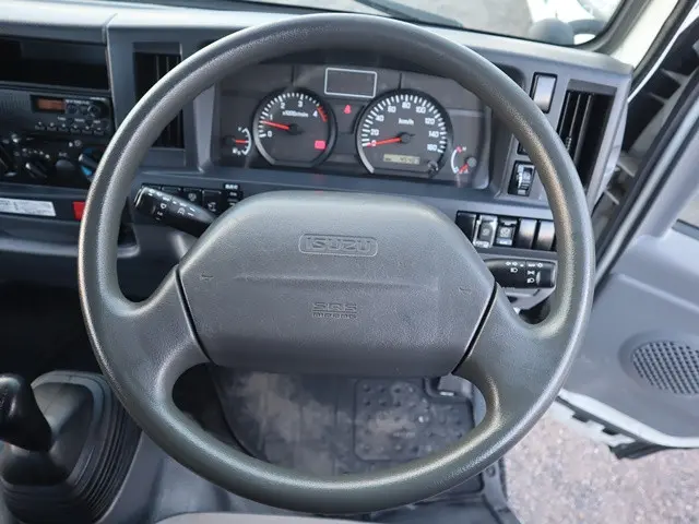 いすゞ エルフ TKG-NJR85A(2WD)の写真33