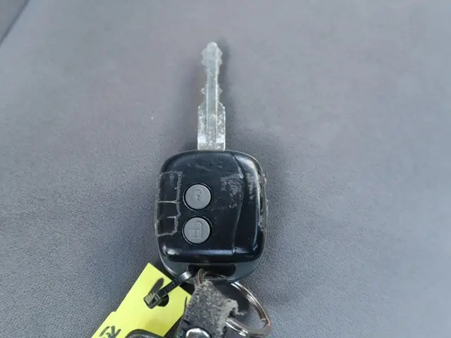 いすゞ エルフ TKG-NJR85A(2WD)の写真38