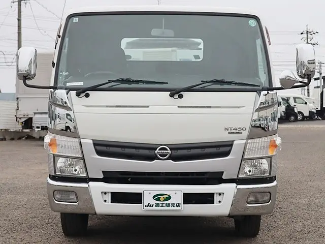 日産 アトラス TRG-FEB8W(2WD)の写真3