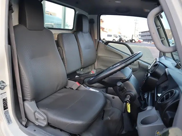 トヨタ ダイナ 3BF-TRY230(2WD)の写真34