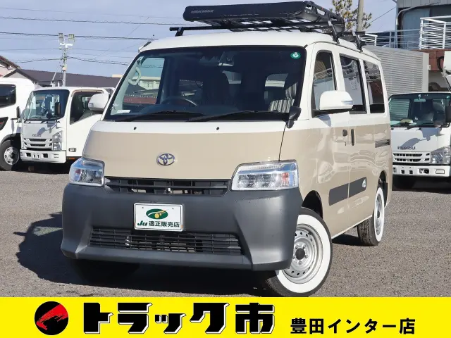トヨタ タウンエースバン 5BF-S413M(4WD)の写真1