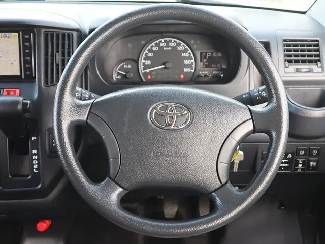 トヨタ タウンエースバン 5BF-S413M(4WD)の写真39