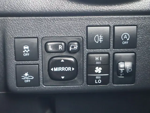 トヨタ タウンエースバン 5BF-S413M(4WD)の写真43